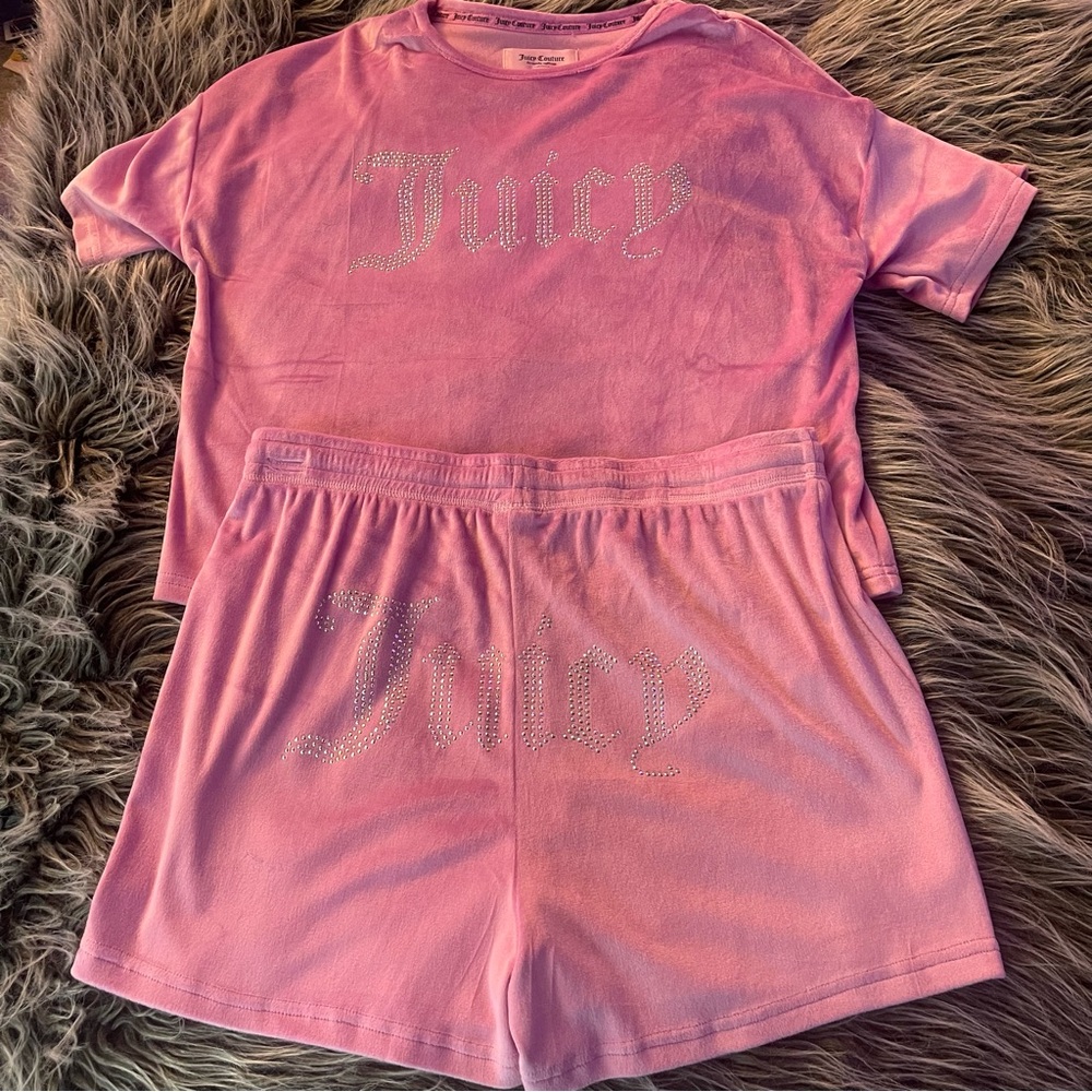 Juicy Couture pink velour set